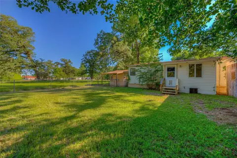 119 Monticello Street St, Trinity, TX 75862 photo 3