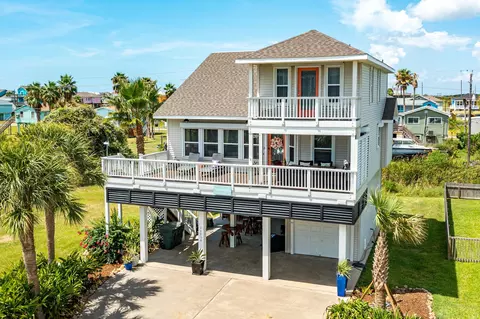 13950 Pirates Beach Blvd, Galveston, TX 77554