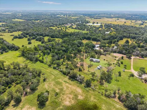 350 Floyd Ln, Round Top, TX 78954