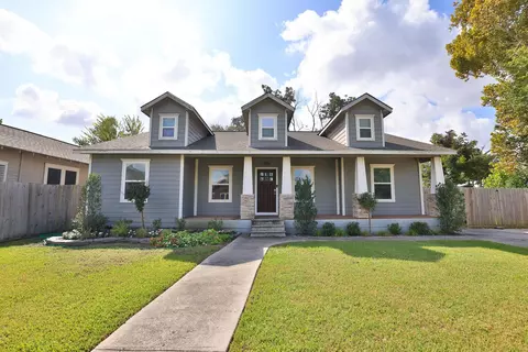 204 E 31st St, Houston, TX 77018
