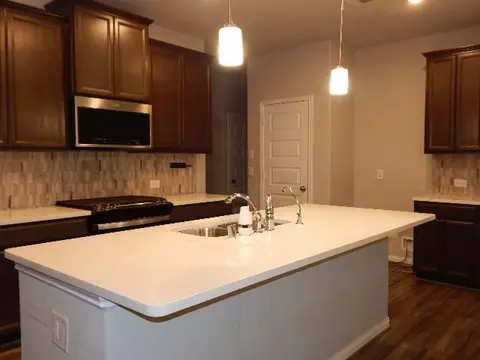 Kitchen - 7103 Silverleaf Oak St, Conroe, TX 77304 photo 3 of 3