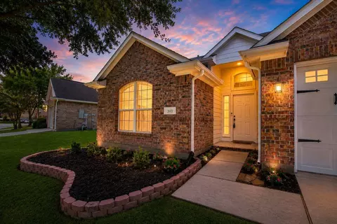 Exterior - 303 Burris Park Dr, Spring, TX 77373 photo 4 of 5