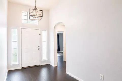 Entry Way - 303 Burris Park Dr, Spring, TX 77373 photo 4 of 9