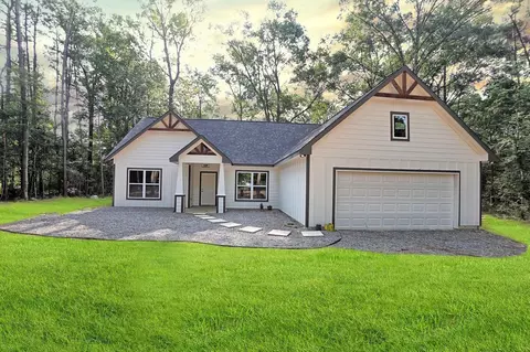21 L Denson Rd, Coldspring, TX 77331