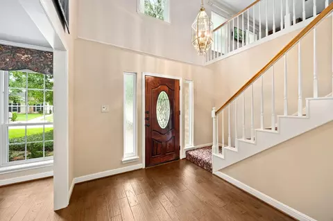Entry Way - 6623 Ampton Dr, Spring, TX 77379 photo 2 of 4