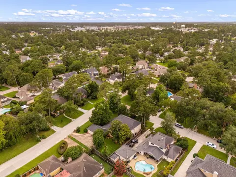 View/Area - 6623 Ampton Dr, Spring, TX 77379 photo 2 of 5