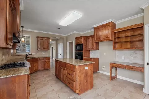 Kitchen - 1904 Debbie Dr, Bryan, TX 77802 photo 4 of 4