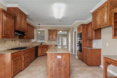 Kitchen - 1904 Debbie Dr, Bryan, TX 77802 photo 1 of 4