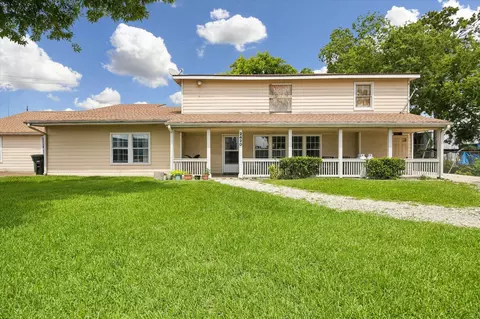 2420 Karbach St, Houston, TX 77092