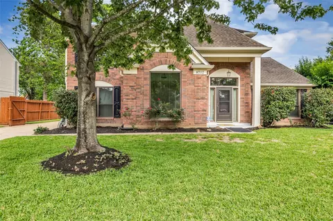 8707 Rocky Valley Dr, Houston, TX 77083
