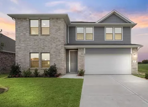 2429 E Heritage Dr, Dayton, TX 77535