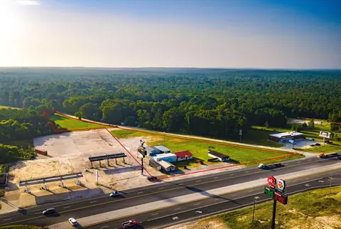 11940 Us Hwy 59 N, Livingston, TX 77352