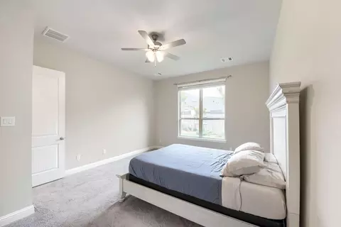 Bedroom - 17071 Easter Lily Dr, Conroe, TX 77385 photo 1 of 5