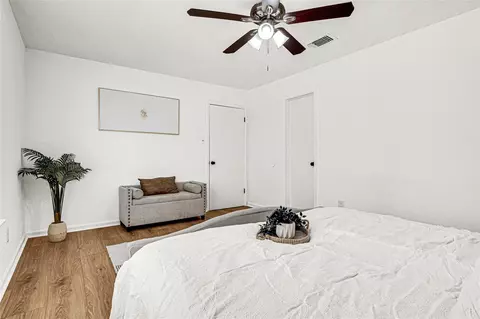 Bedroom - 6611 Archgate Dr, Spring, TX 77373 photo 2 of 4