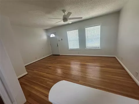 1606 Walton St, Houston, TX 77009