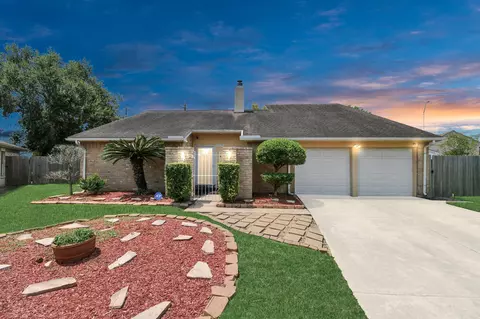 13139 Birch Grove Dr, Houston, TX 77099