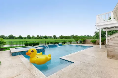 5611 Horseshoe Fls, Missouri City, TX 77459