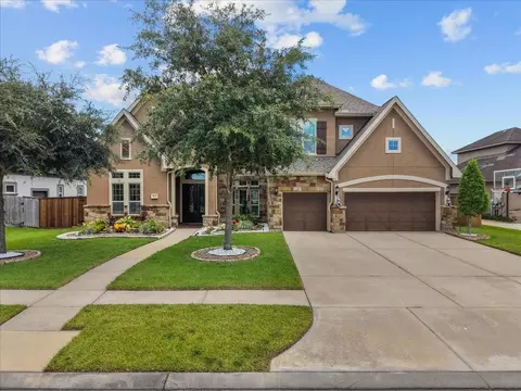 1817 Eagle Creek Dr, Friendswood, TX 77546