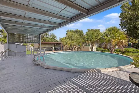 Exterior - 149 E Austin Ave, Onalaska, TX 77360 photo 7 of 12