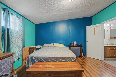 Bedroom - 149 E Austin Ave, Onalaska, TX 77360 photo 2 of 8