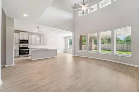 Living - 2803 Clapbread Ln, Rosenberg, TX 77471 photo 9 of 11