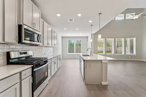 Kitchen - 2803 Clapbread Ln, Rosenberg, TX 77471 photo 3 of 5