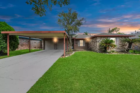 1110 E Brown Ln, Deer Park, TX 77536