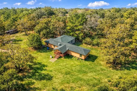 157 Oates Brothers Rd, Trinity, TX 75862 photo 4