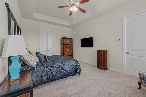 Bedroom - 7434 Kearney Hill Ln, Spring, TX 77389 photo 2 of 4