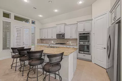 Kitchen - 7434 Kearney Hill Ln, Spring, TX 77389 photo 4 of 4