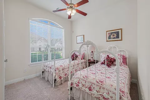 Bedroom - 7434 Kearney Hill Ln, Spring, TX 77389 photo 4 of 4