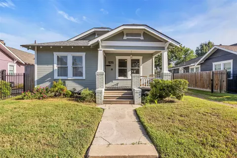 1015 E 14th St, Houston, TX 77009