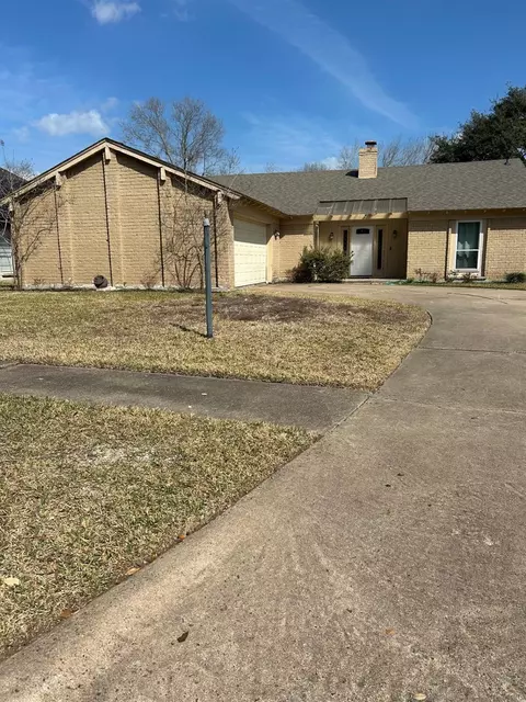 5214 Crystal Bay Dr, Houston, TX 77084