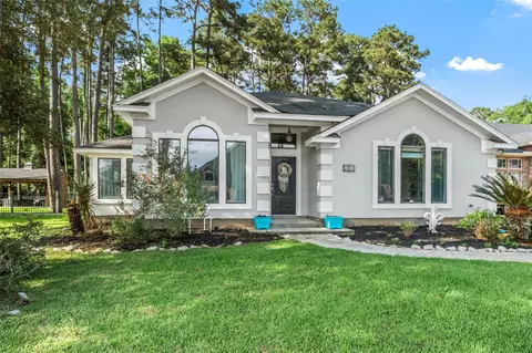 181 Wyndemere Dr, Montgomery, TX 77356