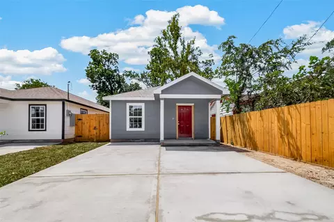 7412 S Hall St, Houston, TX 77028