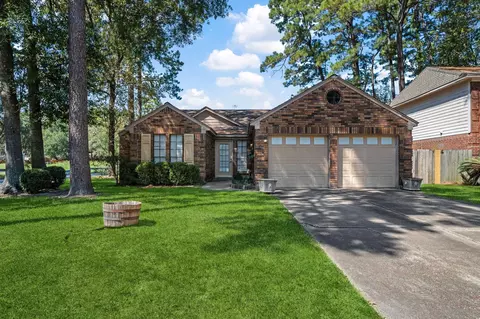 3203 Golden Willow Dr, Houston, TX 77339