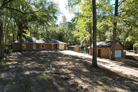 129 Dailey Rd, Crockett, TX 75835