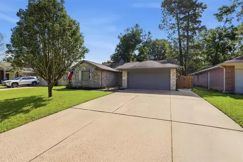 17706 Typhoon Way, Crosby, TX 77532