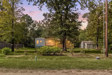 983 Brackenridge, Livingston, TX 77351