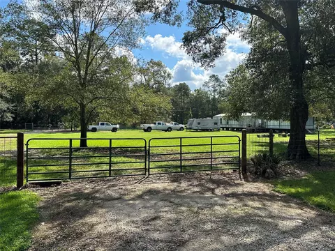 21105 Petty Walker Rd, Conroe, TX 77306