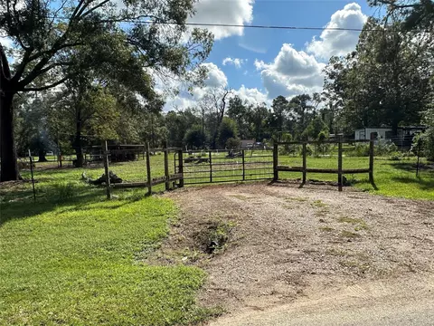 21105 Petty Walker Rd, Conroe, TX 77306 photo 3