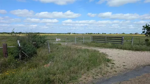 2619 County Road 289, East Bernard, TX 77435