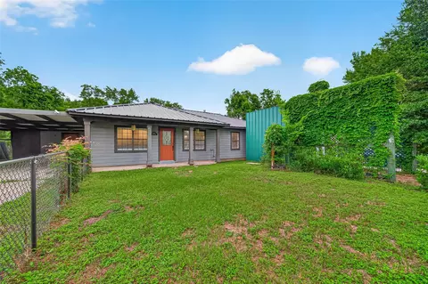2012 White Oak Dr, Conroe, TX 77304
