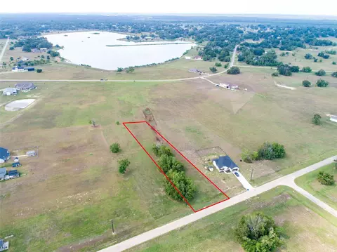 308 Colt Trl, Angleton, TX 77515