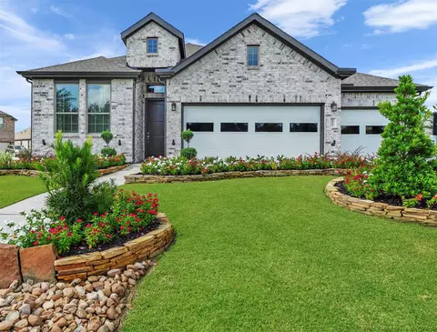 616 Deep Sands Dr, Waller, TX 77484