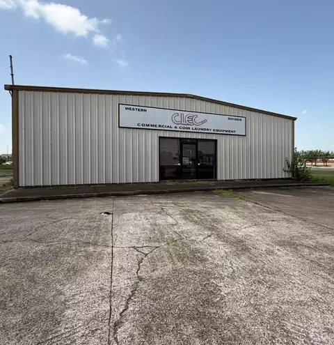 3750 Red Bluff Rd, Pasadena, TX 77503