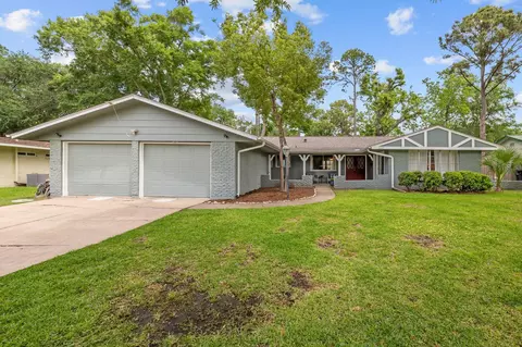 1607 Richvale Ln, Houston, TX 77062