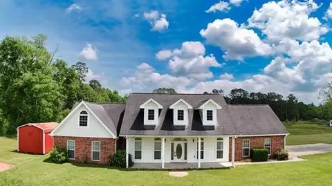 289 County Road 812, Buna, TX 77612