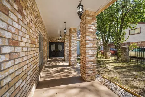 15110 Walters Rd, Houston, TX 77068