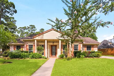 3726 Autumn Ln, Baytown, TX 77521
